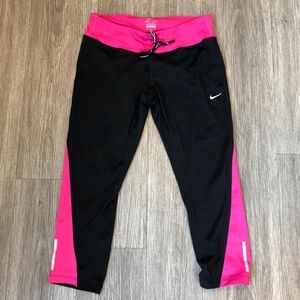 NIKE DRI-FIT CAPRI PINK AND BLACK LEGGINGS